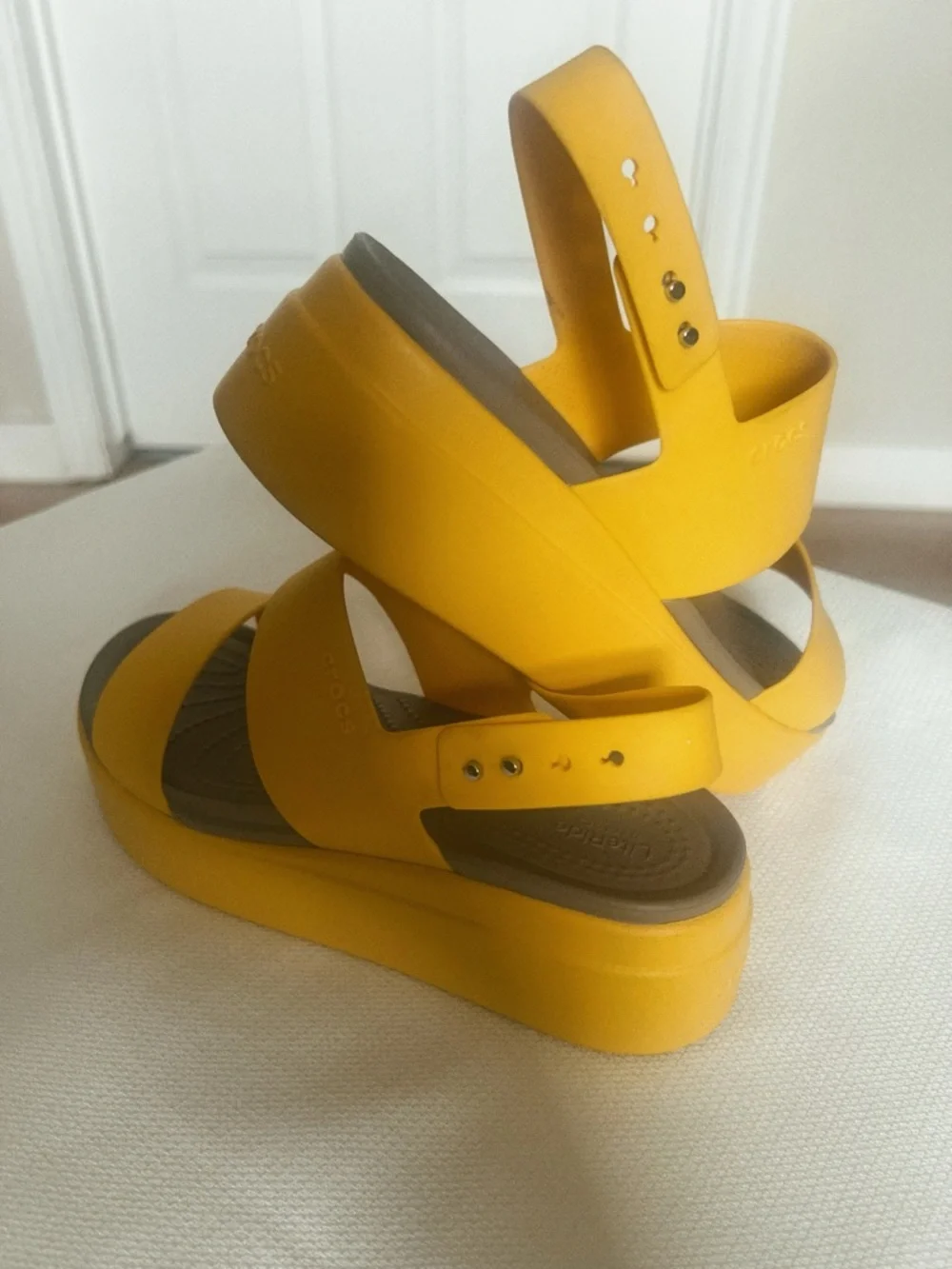 CROCS Yellow Platform Slingback Sandals - Picture 5 of 11